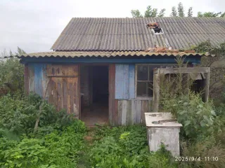 Дом 47,4 кв.м. и участок 618 кв.м. в Тамбовской области, село Красивка, улица Трудовая, дом 37. Здание жилое, одноэтажное, площадью 47,4 кв.м., кадастровый номер: 68:05:0701038:141. Земельный участок категории земли населенных пунктов, разрешенное использование для иных видов, площадь 618 кв.м…