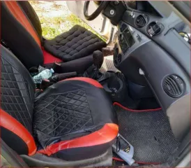 Ford Focus 2005 года, 97 лс, 560232 км. Автомобиль легковой, марка: FORD, модель: FOCUS, VIN: X9FFXXEEDF5M55889, гос. рег. номер: У522КМ62, год изготовления: 2005