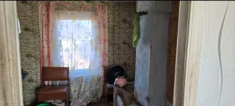 Здание (дом) площадью 28,3 кв. м, назначение объекта – жилое, количество этажей - 1, кадастровый номер 28:20:010906:147. Зарегистрировано 3 человек. Земельный участок площадью 1100 кв. м, категория земель – земли населенных пунктов, вид разрешенного использования – для ведения личного подсобного…