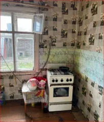 1/4 доля квартиры 36 кв.м. и 1/4 доля земельного участка 500 кв.м. Костромская обл. 1/4 доля в праве на Жилое помещение, площадь: 36кв.м., кадастровый номер: 44:15:092505:153 и 1/4 доля в праве на земельный участок, площадь: 500кв.м., кадастровый номер: 44:15:092505:9