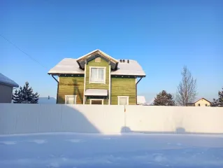 Жилой дом 120 кв.м и земельный участок 1015 кв.м, Белоярский городской округ - жилой дом, расположенный по адресу: Свердловская область, Белоярский городской округ, территория Дачный посёлок «Мельница», Яблоневый квартал, дом 424, кадастровый номер 66:06:4501020:4668, общая площадь 120 кв.м…