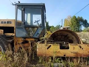 Каток ДУ-16, год выпуска 1989, № двигателя 8924484, заводской № машины 0000311, цвет комбинированный, государственный регистрационный знак 8314АА38. Расположение: Иркутская обл., Братский р-н, г.Братск, производственная база ж/р Энергетик.