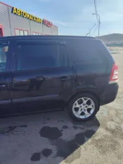 Opel Zafira 2011, транспортное средство – легковой автомобиль, марка /модель – Opel Zafira, год выпуска – 2011, VIN – XWF0AHM75B0005529, гос.номер - С474НЕ196.