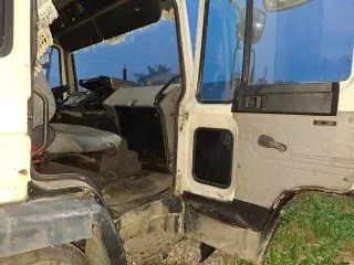 Volvo FL6, VIN YV2E4C4AXXB234357, шасси №D5B208010, кузов №YV2E4C4AXXB234357, цвет белый, 1999 г.в.