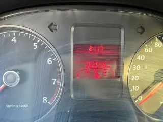 Volkswagen Polo 2014 г.в. VIN-номер XW8ZZZ61ZEG051887, в залоге у ПАО Совкомбанк. Ознакомление с имуществом производится по адресу нахождения имущества с момента публикации сообщения о продаже имущества и до окончания приема заявок по предварительной записи по телефону: +7 977 490-99-37 в рабочие…