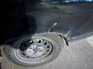 Легковой автомобиль ВАЗ 21124 ЛАДА 112, 2007 год выпуска, сине-черный цвет. VIN: XTA21124070504419, ПТС: 64РР 051404, госномер: М247АО164. Производитель: ОАО "АВТОВАЗ" (РФ). Модель двигателя: 21124, бензиновый, номер двигателя: 1940918, мощность 83,1 л.с. (65,5 кВт), объем 1596 см³. Кузов…