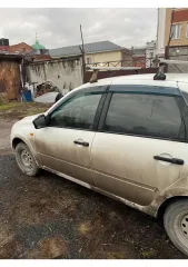 Lada 219010, 2017. Автомобиль марки Lada модель 219010 2017 г.в. VIN-номер XTA219010H0482466 по адресу: г. Казань, ул. Парижской Коммуны, д. 12.