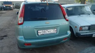 Chevrolet Klan (Rezzo) 2007 а/м «Шевроле Клау» (Реззо), 2007 г/в, г/н Н087КС30, VIN XUUUF756180011010, цвет зеленый. 1 шт. Вид транспорта: Автомобиль. Год выпуска: 2007. VIN номер: XUUUF756180011010. Марка: Шевроле Клау. Модель: Шевроле Клау.
