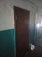 Жилая недвижимость – квартира (Секция общежития), площадь: 12,2 кв.м., кадастровый номер 38:31:000028:4052
Адрес: РФ, Иркутская область, город Усолье-Сибирское, улица Стопани, дом 41, квартира 17
Указанное имущество является предметом залога АО ТБАНК