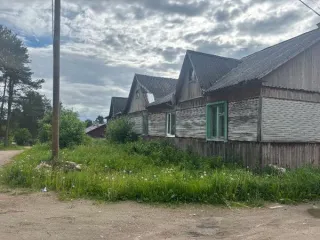 Нежилое помещение, 33,9 кв.м, Республика Карелия, Суоярвский округ, расположенное по адресу: п. Суоеки, ул. Комсомольская, д. 3, пом. 4, кадастровый номер 10:16:0000000:3554. Общая площадь — 33,9 кв.м, расположение на 1 этаже. Обременения отсутствуют.