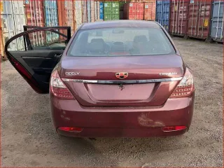Geely Emgrand (FE-1) 2012 года выпуска, VIN X9W215711C0002577, цвет кузова вишневый темный, номер двигателя JL4618 C9N000347, мощность 126 л.с. (93 кВт), экологический класс четвертый, тип транспортного средства легковой седан.