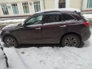 Автомобиль: марка Zotye, модель T600, год выпуска 2017, VIN Y3WF2C5D1HB011234. Ограничения и обременения: запрет на регистрационные действия Зуевский районный суд Кировской области.
