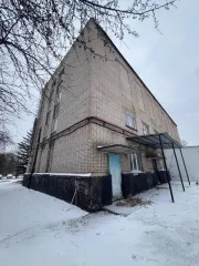 Здание 1088,3 кв.м. и земельный участок 874 кв.м., Республика Татарстан Здание (промблок), 1088,3кв.м., кад.№16:39:041101:472, Земельный участок, 874кв.м., кад.№16:39:041101:1006, Республика Татарстан, п. Нефтебаза, ул. Центральная 24