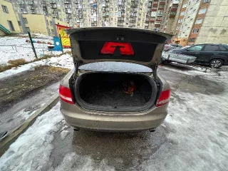 Audi A6, Ауди А6, 
VIN-WAUZZZ4FX5N087266, 
(VIN) WAUZZZ4FX5N087266, 
тип ТС: легковой седан, 
категория ТС: В, 
2005 год выпуска, 
цвет: бежевый, 
мощность двигателя: 177 л.с. /130 кВт,
экологический класс: не установлено. 
Пробег на дату оценки – 299 000 км по спидометру…