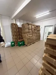 Оборудование для сыроварни в составе 55 позиций, де-факто входящее в состав и являющееся частью единого производства, расположенного по адресу: Вологодская область, Череповецкий район, Нелазское сельское поселение, деревня Шулма, улица Школьная, дом 10. Точное наименование, состав и количество…