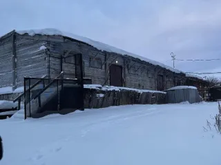 Тёплый склад №12, 275,5 кв.м, Республика Саха (Якутия), Мирнинский район, п. Айхал. Нежилое помещение с долей земельного участка, расположенное по адресу: Республика (Саха) Якутия, Мирнинский район, п. Айхал, ул. Промышленная, д.15, теплый склад №12 пом.№1-7, площадью 275,5 кв.м, кадастровый номер…