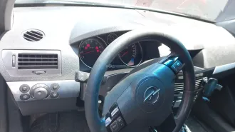 Opel Astra, 2011 года выпуска, г. Нальчик, КБР. Автомобиль: марка Opel Astra, 2011 года выпуска, цвет: белый, мощность (л.с.) 116; рабочий объем (см3) 1 598; идентификационный номер (VIN): XWF0AHL48B0013314, включенный в конкурсную массу Должника, согласно Инвентаризационной описи от 21.02.2023 г…