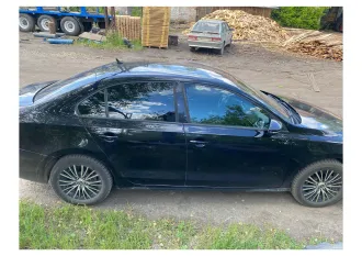 Volkswagen Jetta 2011 года, VIN WVWZZZ16ZCM025716.