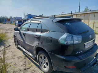 Lexus RX 350 2006 года выпуска, VIN JTJHK31UX02015073. Автомобиль находится в залоге у ПАО "Совкомбанк". Осмотр возможен в г. Ноябрьск, ул. Энтузиастов, д.71, по предварительной договоренности по телефону 8 932 093 94 91.