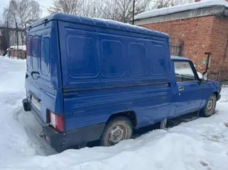 Автомобиль ИЖ27175-037, 2008 г.в., г/н А354КО33, XWK27175080022214. Государственный регистрационный знак: А354КО33. Дата государственного регистрационного знака: 2017-03-09. Год выпуска: 2008. Мощность двигателя: 74.1. Экологический класс: третий. VIN номер: XWK27175080022214. Коробка передач…
