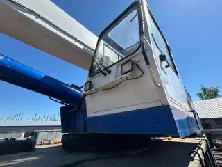 Кран автомобильный КС-55729-5B на шасси КАМАЗ, 2013 г.в., VIN: Z8C55729ED0000108, цвет: синий, неисправен двигатель.