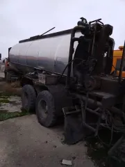 Полуприцеп 99311, 2004 г.в., г/н АР993816, VIN: X8999311040CF8023, цвет серебристо-черный.