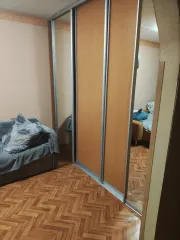 Доля 6/7 в праве общей долевой собственности на жилое помещение, кадастровый номер 63:09:0301101:1190, площадью 31,7 кв.м., расположенное по адресу: Самарская область, г. Тольятти, Центральный р-н, ул. Мира, д.35, кв.23.