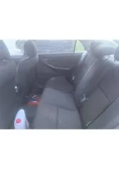 Toyota Corolla 2005 года выпуска. Цвет серебристый. VIN: NMTBZ20E80R123417. Категория B. Двигатель 3ZZE350223. Автомобиль не на ходу. Требуется ремонт двигателя, на порогах ржавчина, в салоне нет магнитолы, в дверях отсутствуют колонки. Возможно наличие иных недостатков.