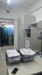Нежилое помещение 10 кв.м, доля земли 693 кв.м, Каневская. Нежилое помещение, 10 кв. м и 36/4620 доли з/у, площадью 693 +/- 18 кв.м, ст-ца Каневская, Краснодарский край. Объект № 1 – нежилое помещение, наименование: комната № 8 подвального этажа административно-бытового корпуса, площадь 10 кв.м, КН…