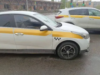 Kia Rio, 2019 года, 98 лс, 300000 км, АКПП, идентификационный номер (VIN): Z94C341BBKR135305, г/н: E190KB774