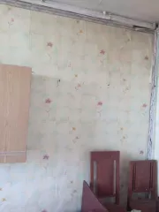 Жилое здание, площадь: 40,4 кв.м., кадастровый номер: 30:04:010106:10593 и земельный участок, площадь: 399 кв.м., категория земель: Земли населенных пунктов, разрешенное использование: Для ведения личного подсобного хозяйства, кадастровый номер: 30:04:010103:175, Адрес (местоположение): обл…