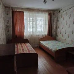 Квартира 41.9 кв.м, Санчурск, Кировская область 1/4 доля квартиры в Кировской обл. еще 1/4 доля квартиры в Кировской обл. еще 1/4 доля в праве на квартиру, площадь: 41,9 кв.м., кадастровый номер: 43:28:010127:525, адрес: 612370, Кировская обл, Санчурский р-н, Санчурск пгт, Ленина ул, дом № 65…