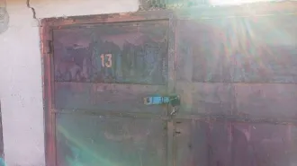 Гараж 16.2 кв.м, Вологодская область, Сокольский район, город Сокол, ГСК №66, гараж №13. Доля в праве 1/6. Назначение: нежилое, количество этажей: 1. Кадастровый номер: 35:26:0204007:1229.