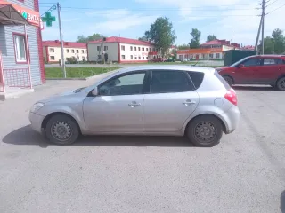 Kia Ceed 2008 Легковой автомобиль, марка: Kia, модель: Ceed, год изготовления: 2008, цвет: Серебристый, VIN: U5YFF24129L150314, ПТС: 02 УС 093231, госномер: У914ХО72, изготовитель: Словакия, тип двигателя: Бензиновый, мощность двигателя: 108 л.с., рабочий объем двигателя: 1368 куб. см, шасси…