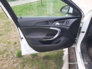 Opel insignia hb, 2012. Вид имущества: автомобили легковые. Тип собственности: совместнонажитое. VIN XWFGT6ED1C0002988. Техсостояние: автомобиль имеет вторичный окрас порогов с малым заходом на крылья, всё остальное без ДТП и в родном окрасе. АКПП работает в аварийном режиме, то есть отсутствует…