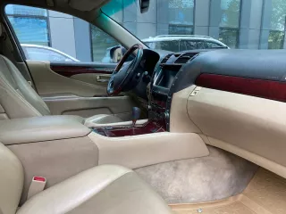 Автомобиль Легковой автомобиль, марка: LEXUS, модель: LS460, год изготовления: 2006, цвет: черный, VIN: JTHGL46F605002569, мощность двигателя, л.с.  кВт : 381  280 , рабочий объем двигателя, куб. см: 4608