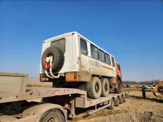 Движимое имущество (автомобили, специализированная техника), расположенное в Хабаровском крае, п. Галкино. Автомобиль КамАЗ-65222, VIN X1F652220D0000398, шасси XTC 652220 C1288561, 2013 г.в., гос. номер Т 538 ХК 163. Автомобиль КАМАЗ 65222-43, VIN XTC652224E1300015, 2014 г.в., гос. номер У 664 ЕА…