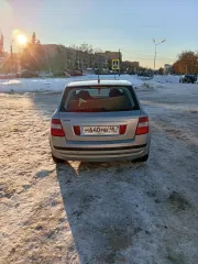 Fiat Stilo 2001 Транспортное средство ФИАТ СТИЛО 2001 г.в., VIN: ZFA19200000076819, г/н М640МВ46, цвет серебристый. Автомобиль на ходу, в хорошем техническом состоянии. Лопнут передний бампер, задний бампер вмятина на крышке багажника. Ознакомление с имуществом производится по предварительному…
