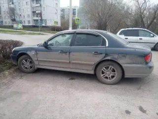 Hyundai Sonata, 2007 года, 172 л.с., 340000 км, транспортное средство Hyundai Sonata, 2007 года выпуска, ГРН Е388УУ42. Год выпуска 2007, пробег 340000 км. Мотор 2,7 л. Мощность 172 л.с. Производство «Тагаз». VIN X7MEN41FP7A030776. 4 владельца. Установлен ГБО метан 4-го поколения, в ПТС не вписан…