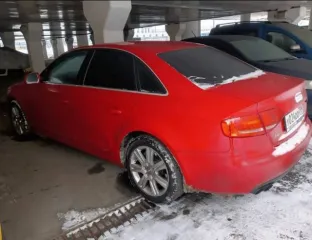 Audi A4, VIN: WAUZZZ8K3CA011626, кузов: WAUZZZ8K3CA011626, цвет: красный, пробег: 176786, год выпуска: 2011.