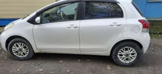 Toyota Vitz 2009 автомобиль тойота витц, легковой универсал, 2009 год выпуска, мощность двигателя 64/87.0 л. с., модель, № двигателя 2NZ 5623337, рабочий объем двигателя 1298 куб. см, бензиновый, кузов № NCP950055807, цвет кузова - белый, государственный регистрационный знак М535ОВ65