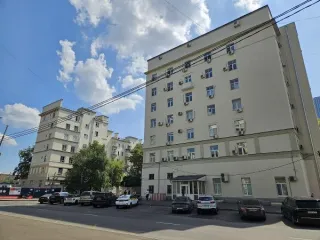 Нежилое помещение по адресу: г. Москва, ш. Дмитровское, д. 5, корп. 1 площадью 517,4 кв. м, (Подвал № 0), кадастровый номер: 77:09:0003023:7997. Назначение нежилого помещения: Бытовые услуги. Общая площадь: 517.4.