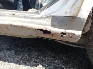 Nissan Cefiro, 1998 года, 155 лс, легковой автомобиль, номер двигателя VQZ0 00B069A, кузов № A32508943 (требуется ремонт двигателя, замков и стеклоподъемников с левой стороны, кузов-распил, коррозия по кузову, пороги гнилые, правая стойка вырвана и подварена)