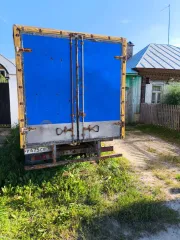<p>Грузовой автомобиль, модель: 232550, год изготовления: 2011, цвет: белый, VIN: X72232550B0000281, вид собственности: индивидуальная. Особенности тех. состояния: коррозия по кузову, отсутствует бампер, голоска блока цилиндров и навесное оборудование.</p>