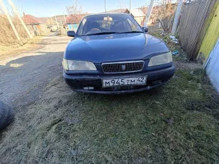 Toyota Sprinter 1998 года, 100 лс, 300000 км, АКПП. VIN отсутствует, кузов № H077749, цвет синий. Коробка затягивает при переключении. По кузову есть недостатки, имеются сколы. В правой стороне спереди не понятные стуки. Возможно наличие иных скрытых недостатков.
