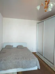 Доля квартиры 38,6 кв. м в Крыму. Назначение: жилое, этаж 5. Адрес: Республика Крым, Симферопольский район, село Мирное, улица Белова, дом 12Б, квартира 39. Кадастровый номер: 90:12:090103:3901.