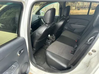 Kia Rio 2014 года выпуска, VIN Z94CB41BAER197371.