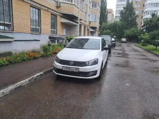 Volkswagen Polo 2018 года, 90 л.с., 110000 км, легковой автомобиль, цвет - белый, VIN XW8ZZZ61ZJG049032.