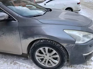Автомобиль марки NISSAN модель Teana, 2014 г.в. VIN номер Z8NBCAL33ES006052. 1 Подвеска заднего левого колеса –деформировано ,колесо развернуто по горизонту и вертикали 2 Диск колеса задний левый стоит не комплектный 3 Порог левый смещение передней левой части 4 Диск колеса передний левый…
