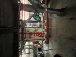 Склад готовой продукции, Кировская область. Временное сооружение склад готовой продукции, расположенное в пределах земельного участка с кадастровым номером 43:19:391501:293. Местоположение: Российская Федерация, Кировская область, Нагорский район, поселок городского типа Нагорск. Состав: Полуферма…